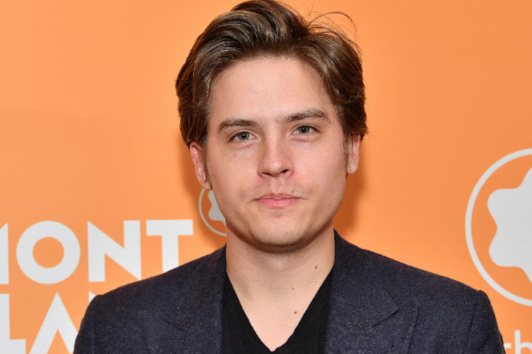 dylan sprouse net worth